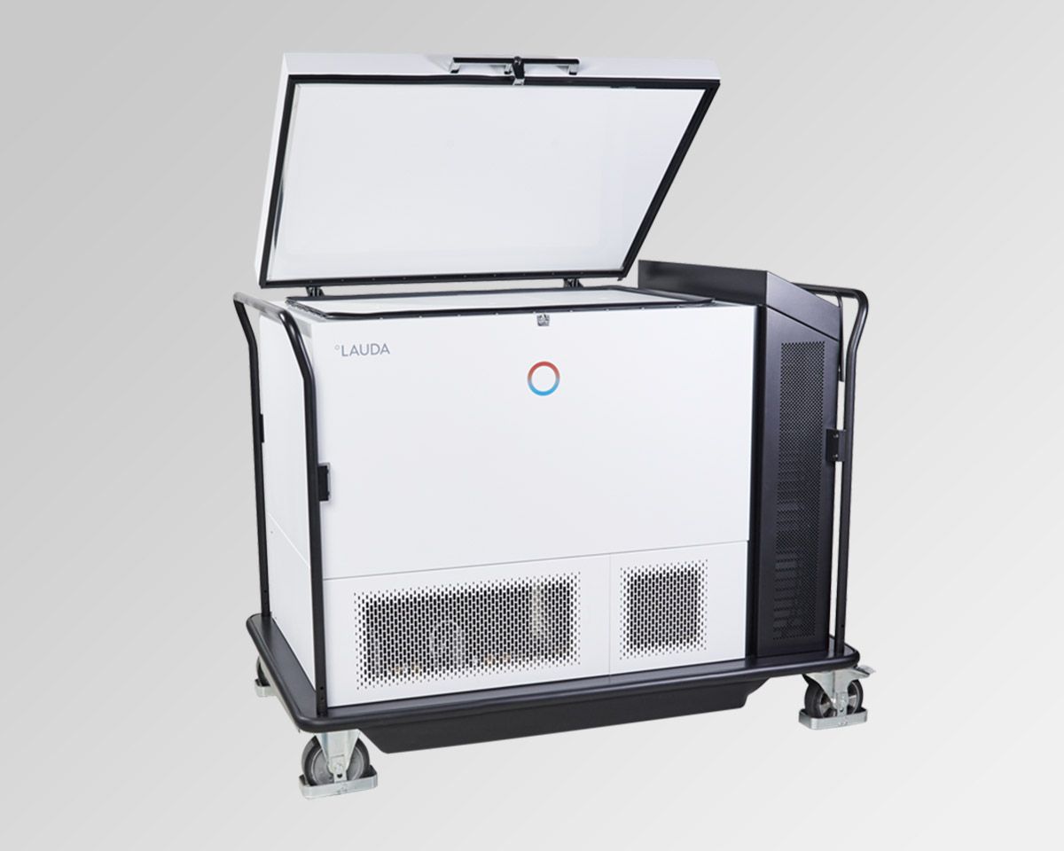 Ultracongelatore a pozzetto a batteria